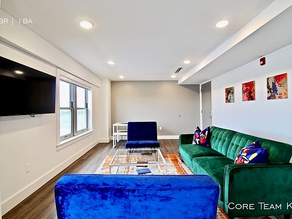 3rd image of 3837 Main St #1002