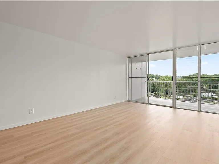 95-061 Waikalani Dr #D804 — Photo 10