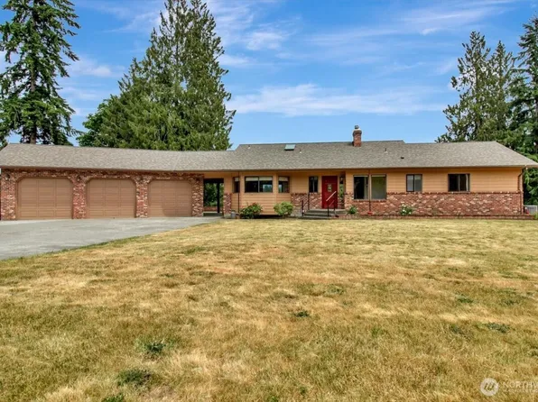 21611 88th Drive NE, Arlington, WA 98223
