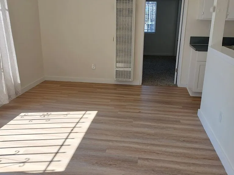 12511 Morningside Ave — Photo 17