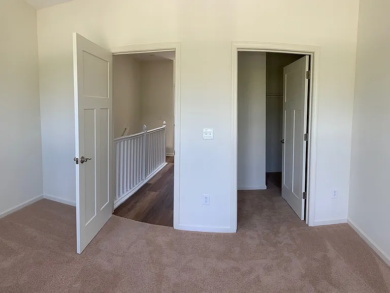 1355 W Allen St #3 — Photo 5