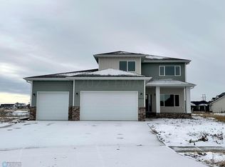 5134 11th St W, West Fargo, ND 58078