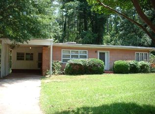 6540 Rivertown Rd, Fairburn, GA 30213