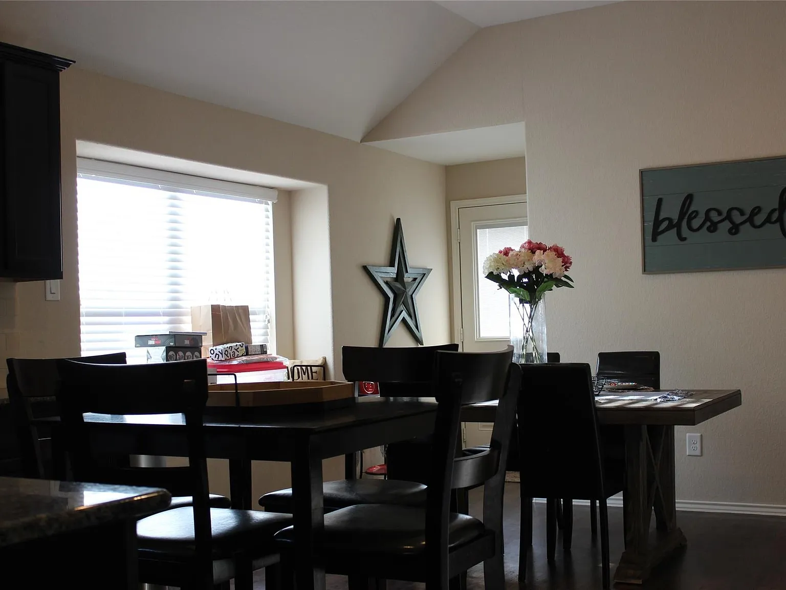 3 bed, 1540 sqft, $1,995 — Photo 4