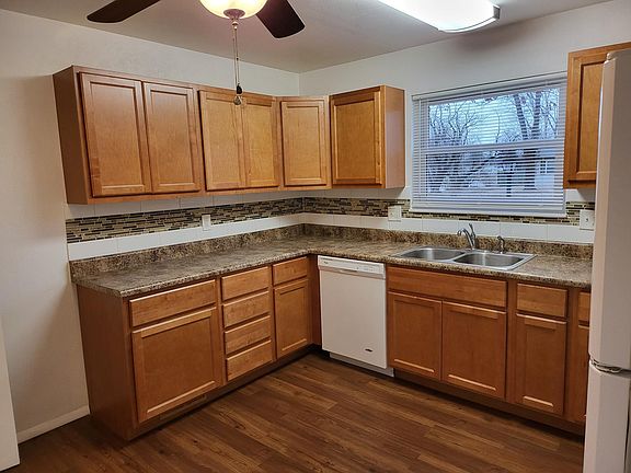 LOTS OF CABINETS THAT HAVE THE OPEN TOP.