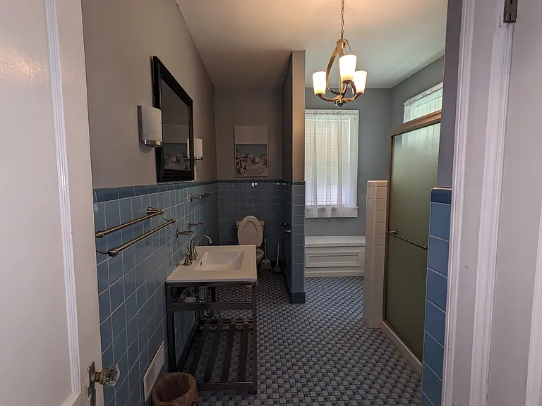 1206 Clark Ave #3 — Photo 8