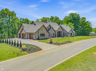 3317 Preserve Pointe Way, Louisville, TN 37777