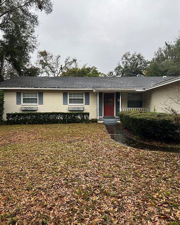 1st image of 1606 Overlake Ave