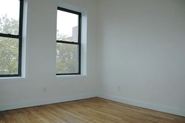 Rented by Boerum Hill Realty | media 28