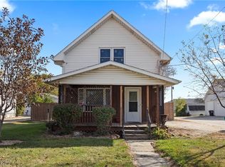 6927 N Wildacre Rd, Curtice, OH 43412