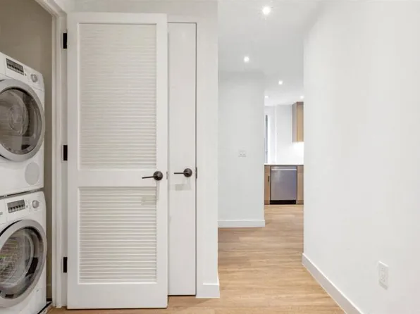 15 Cliff Street image 7 of 27