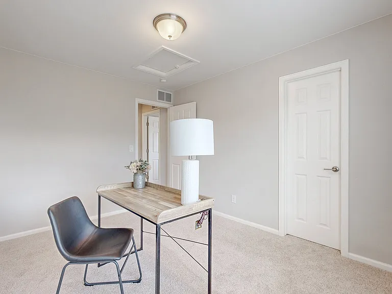 16296 E 47th Pl — Photo 2
