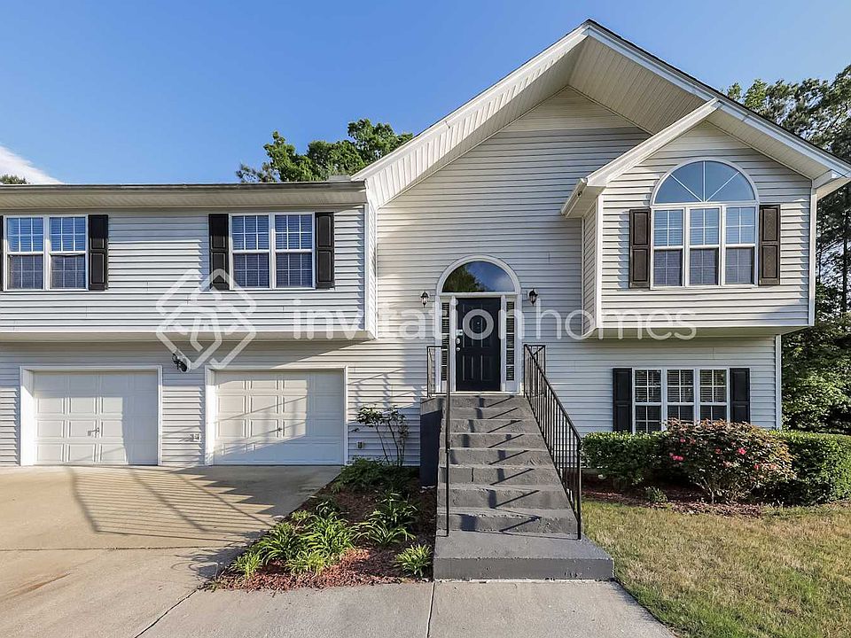 1st image of 1722 Graywood Dr SE