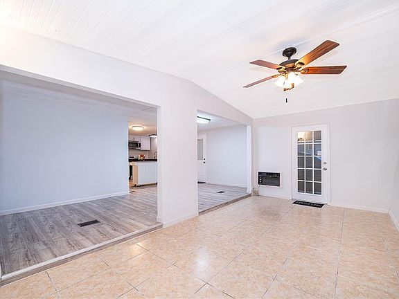 3rd image of 29 Maplehurst Ave