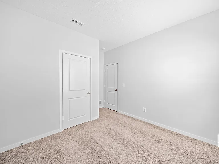 511 Darliene Dr — Photo 33