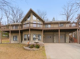342 Foxtrail Drive, Branson West, MO 65737