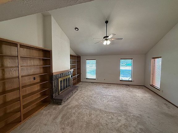 Living area.