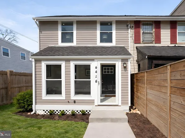 4416 Gault Pl NE, Washington, DC 20019