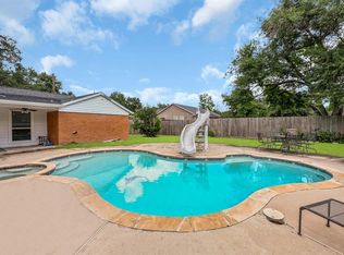16323 Shadow Ln, Cypress, TX 77429