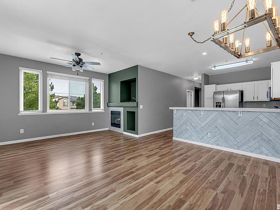5th image of 6280 Ingleston Dr APT 126