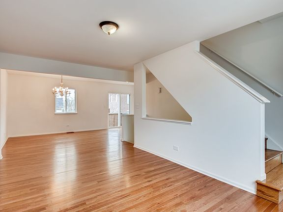 5th image of 7536 Heritage Ct
