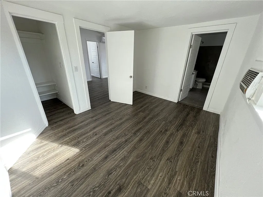 2 bed, 600 sqft, $1,950 — Photo 4