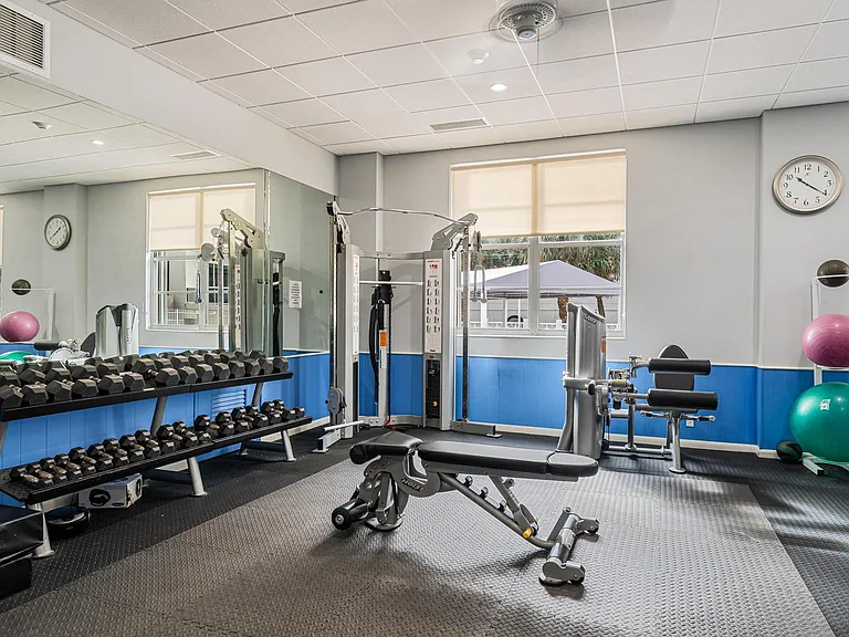 4250 Galt Ocean Dr #12K — Photo 29