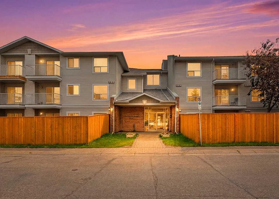 1st image of 5555 W Falsbridge Dr NE #111