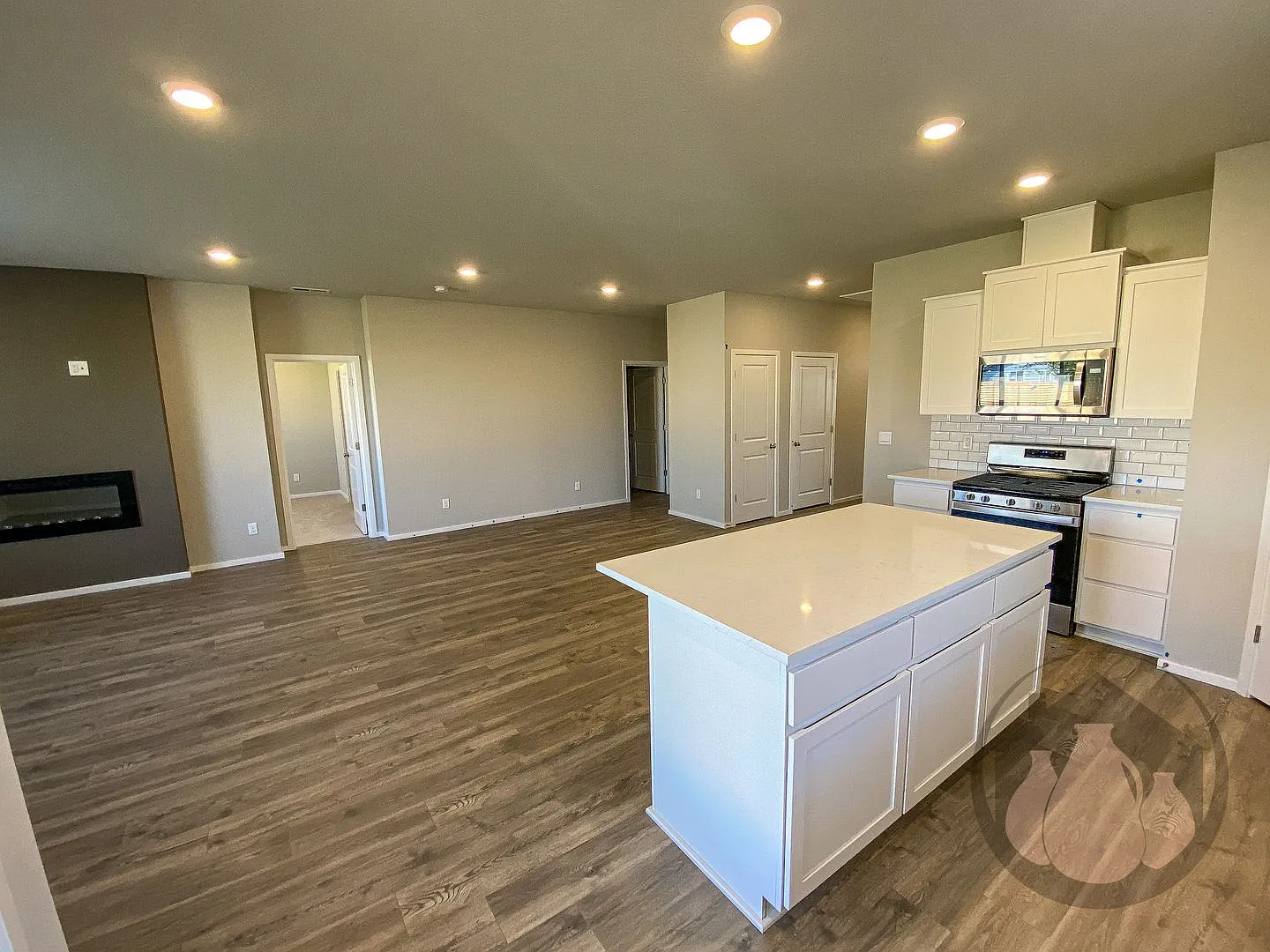 Beautiful Home in Woodburn — Photo 4