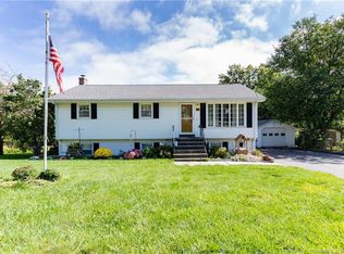16 Smith St, Bristol, CT 06010