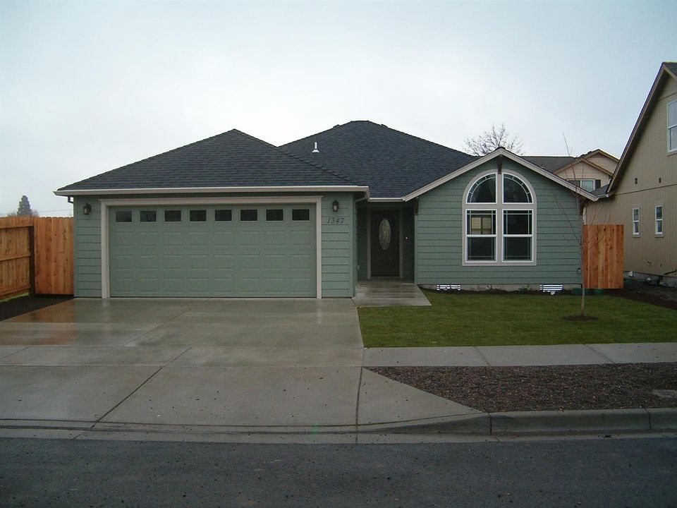 1st image of 1347 Clearsprings Dr