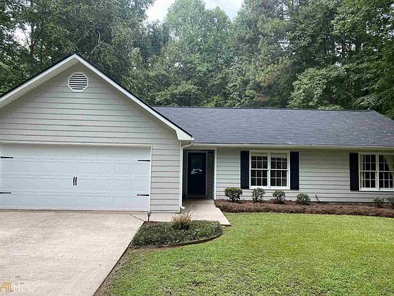 2nd image of 80 Vineyards Dr #12