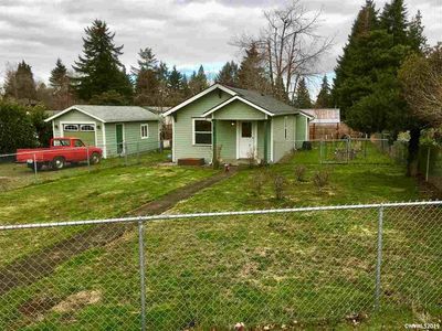 915 Oak St, Silverton, OR, 97381