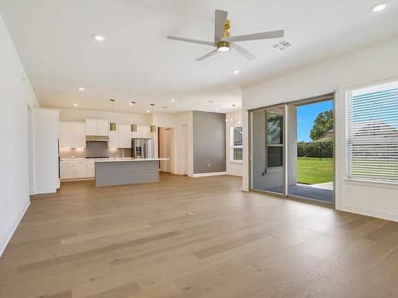 5th image of 1809 Mazarro Dr #11