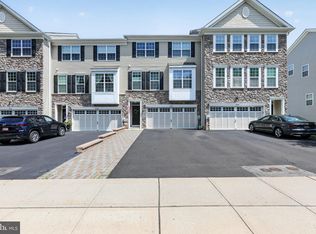 26123 Hickory Ln, Langhorne, PA 19047