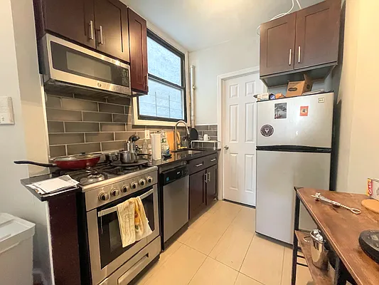 Rented by Heritage Realty LLC | media 14