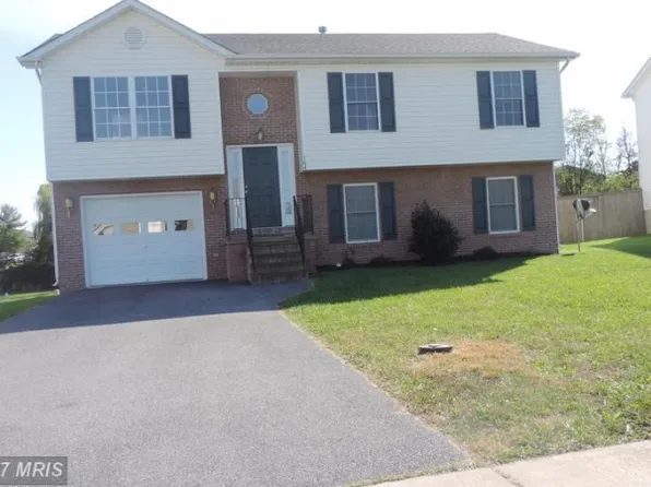 104 Nature Dr, Stephens City, VA 22655