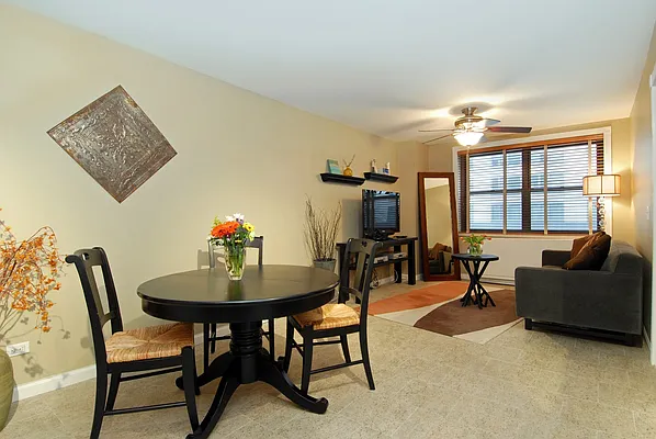 Sold by Corcoran | media 21