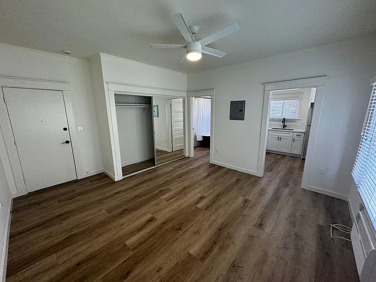 3855 Flower Dr — Photo 5