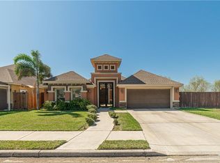 521 W El Cielo St, Pharr, TX 78577