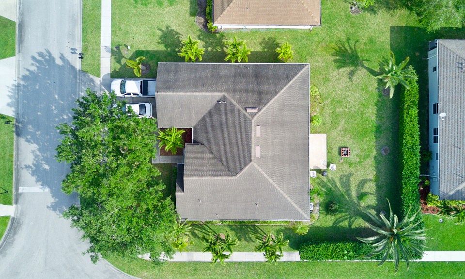 2nd image of 131 Drake Way