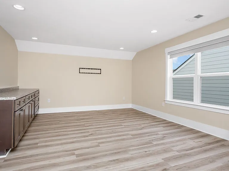 7129 Spoleto Dr — Photo 53