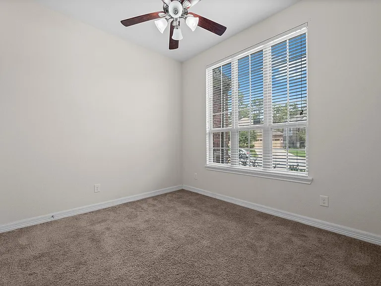 2665 Granite River Ln — Photo 23