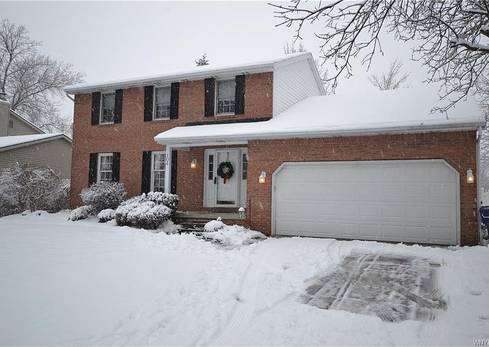 1st image of 104 Bragg Ct