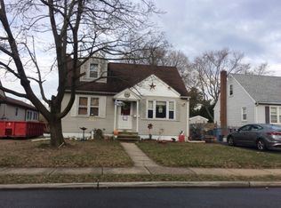 243 Chestnut St, Glendora, NJ 08029