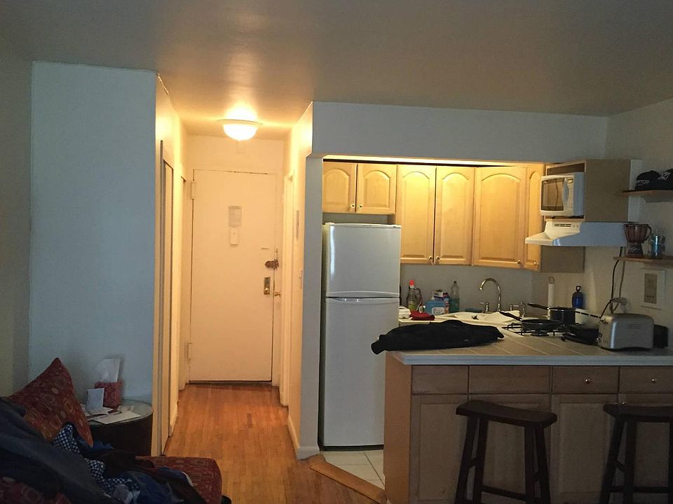1st image of 53 Irving Pl APT 3H