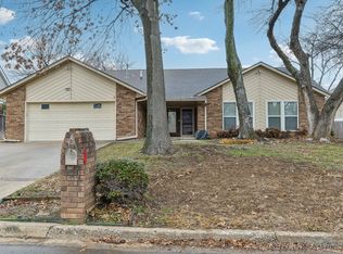 6307 E 78th Pl, Tulsa, OK 74136