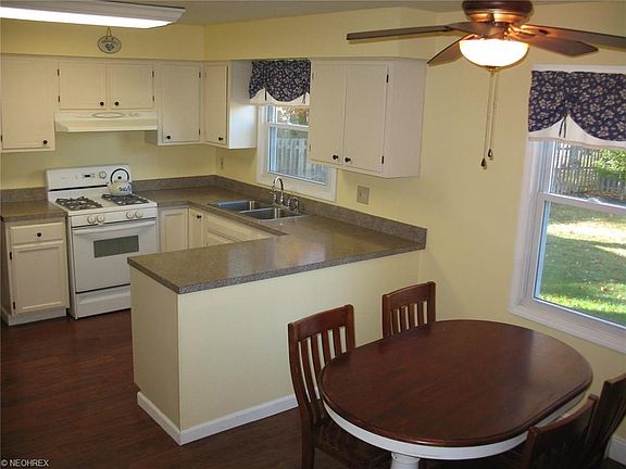4th image of 25860 Byron Dr