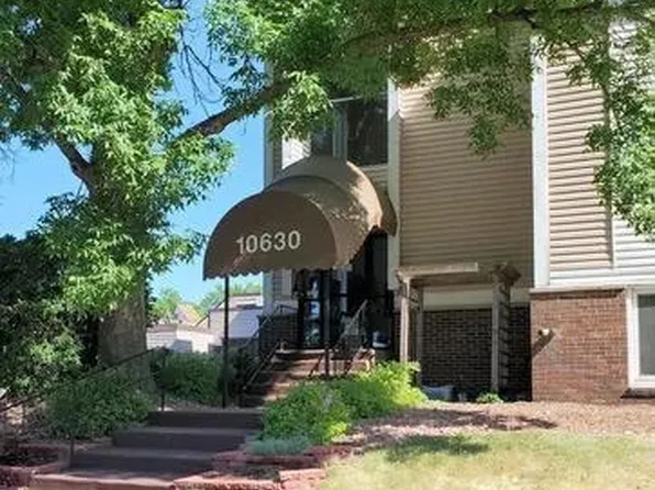 10630 Rockford Rd APT 112, Plymouth, MN 55442