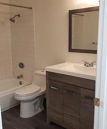 2nd image of 39951 Fremont Blvd APT 215